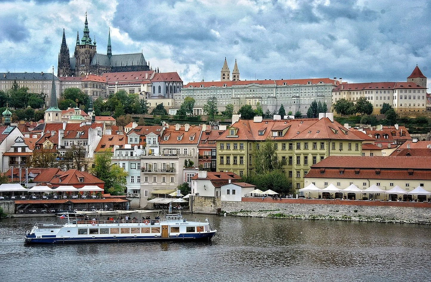 Study Medicine in English or Czech in Czech Republic