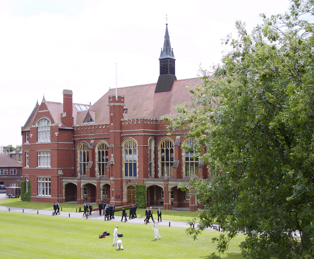 Bedford School (IB School, escola para meninos)