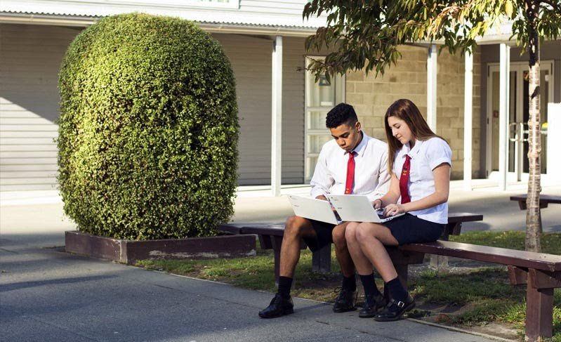 Riccarton High School